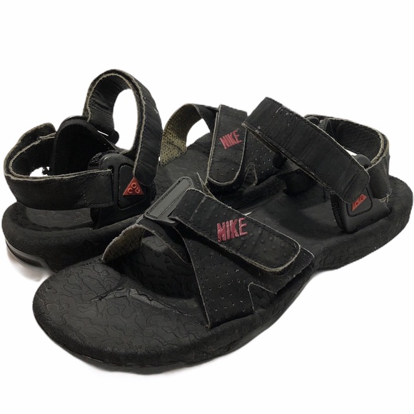 nike walking sandals